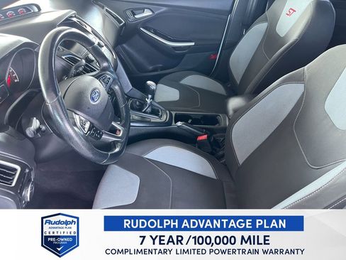 Used 2018 Ford Focus ST image 17