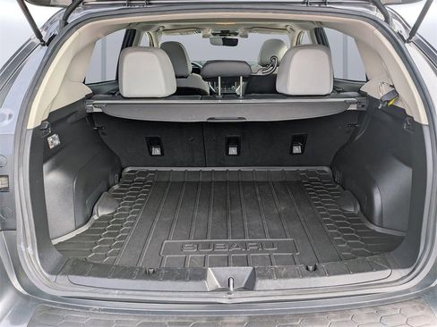 Used 2023 Subaru Crosstrek 2.5i Limited w/ Moonroof Package image 12