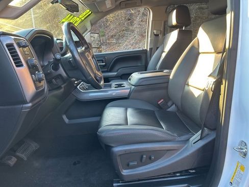 Used 2018 GMC Sierra 2500 SLT w/ Duramax Plus Package image 20