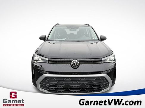 New 2026 Volkswagen Taos S image 8