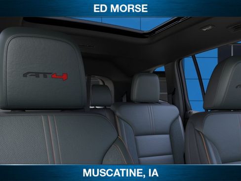New 2026 GMC Acadia AT4 w/ Luxury Package AWD/4WD image 24