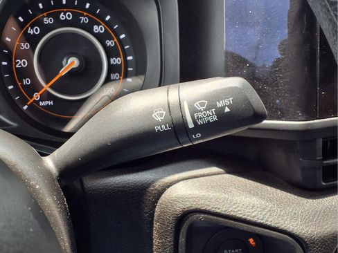 Used 2025 Jeep Gladiator Sport AWD/4WD image 23