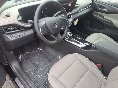 New 2026 Buick Envista Avenir image 13