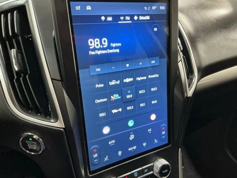 Used 2024 Ford Edge SEL AWD/4WD image 23