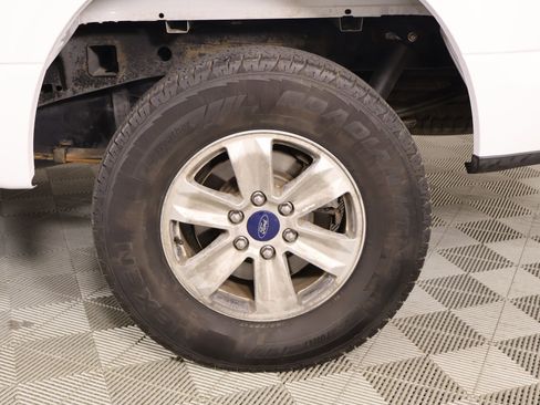 Used 2018 Ford F150 XLT image 17