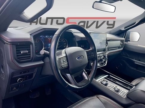 Used 2023 Ford Expedition Max Limited AWD/4WD image 9