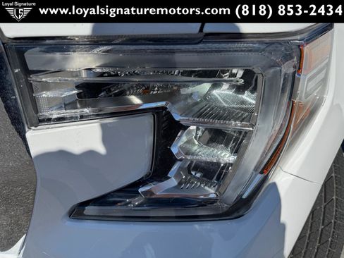 Used 2021 GMC Sierra 1500 w/ Sierra Value Package image 29