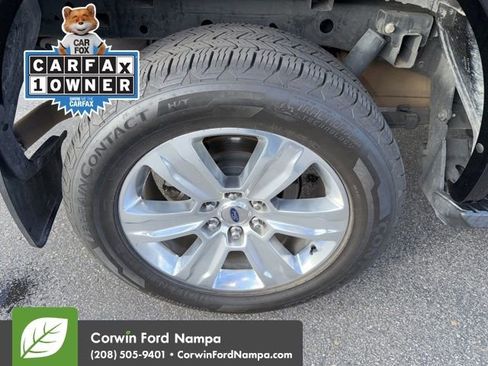 Used 2017 Ford F150 Platinum w/ Equipment Group 701A Luxury image 8