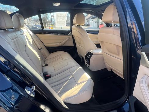 Used 2017 BMW 530i 530i Sedan 4D w/ Premium Package image 31