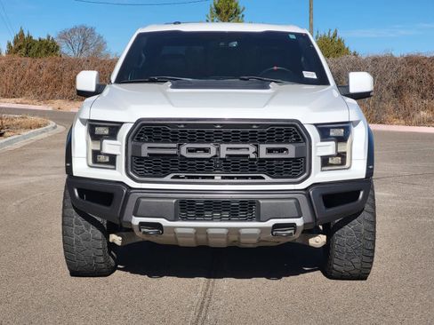 Used 2018 Ford F150 Raptor w/ Equipment Group 802A Luxury image 2