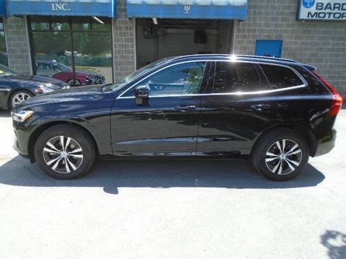 Used 2023 Volvo XC60 B5 Core AWD/4WD image 8