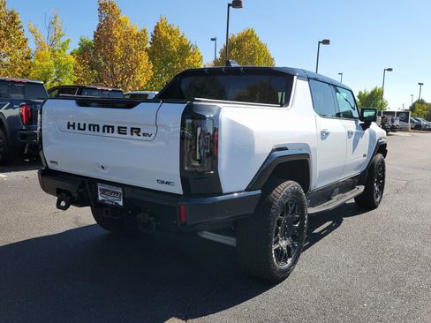 New 2026 GMC Hummer EV 4x4 Crew Cab w/ LPO, Dark Essentials Package image 3