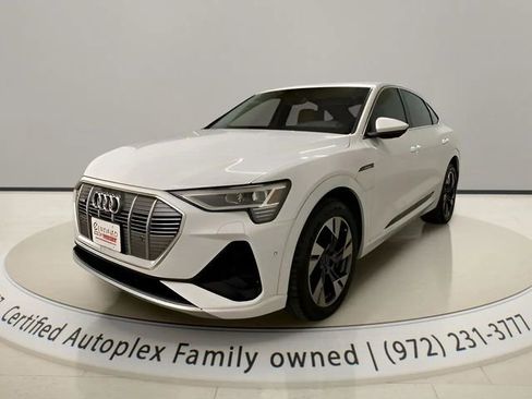 Used 2022 Audi e-tron Premium Plus w/ Premium Plus Package AWD/4WD image 1