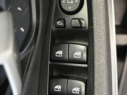 Used 2021 BMW 330i Sedan w/ Convenience Package image 31