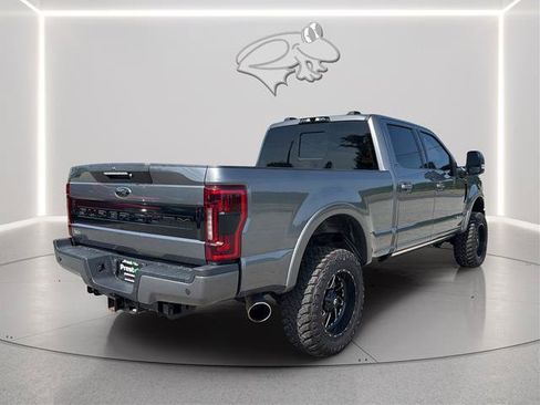 Certified 2022 Ford F250 Lariat w/ Tremor Off-Road Package AWD/4WD image 5