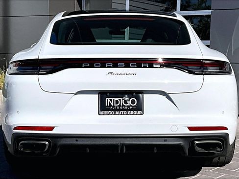 Used 2022 Porsche Panamera image 4
