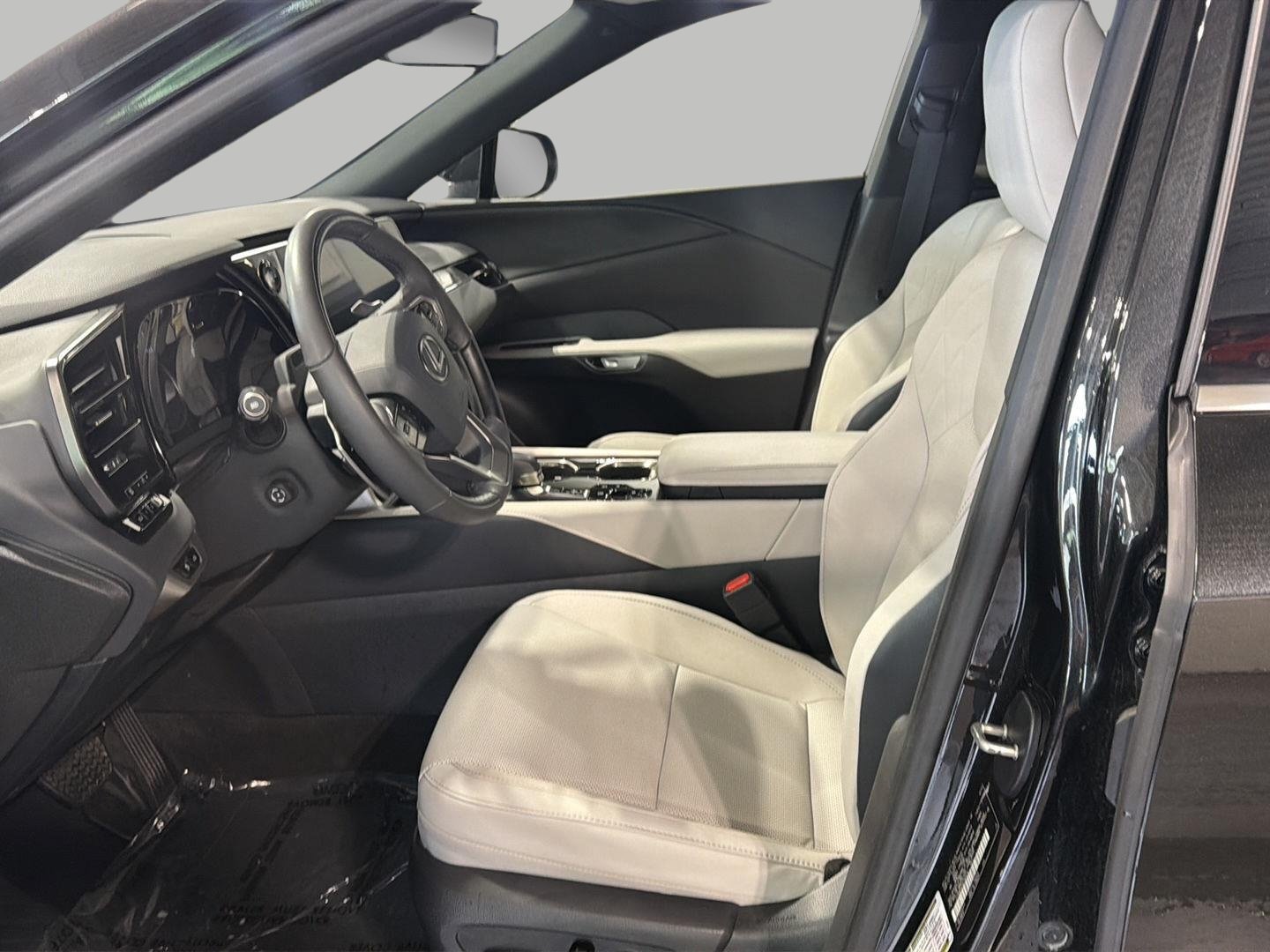 Used 2024 Lexus RX 350 Premium w/ Convenience Package AWD/4WD image 11