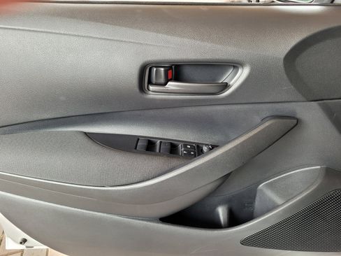 Certified 2025 Toyota Corolla LE w/ Convenience Package FWD image 22