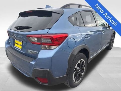 Used 2021 Subaru Crosstrek 2.0i Premium w/ Moonroof Package AWD/4WD image 7