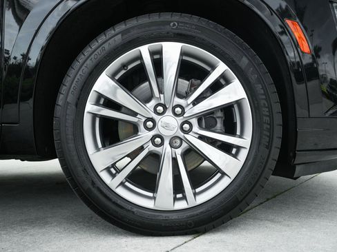 Used 2024 Cadillac XT6 Premium Luxury w/ LPO, Floor Liner Package image 27