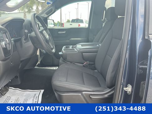 Used 2020 GMC Sierra 1500 2WD Crew Cab w/ Sierra Value Package image 11