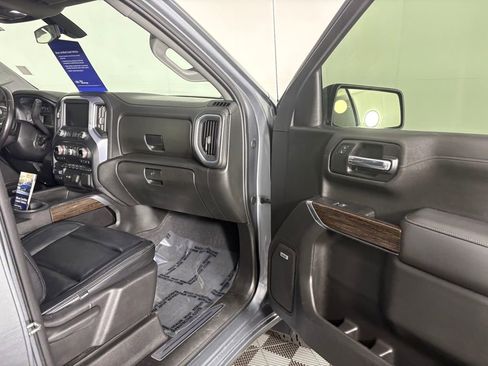 Used 2020 GMC Sierra 1500 Elevation w/ Elevation Value Package image 34