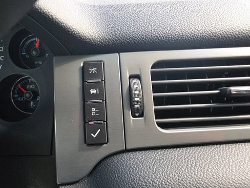Used 2012 Chevrolet Silverado 2500 LTZ w/ LTZ Plus Package AWD/4WD image 17