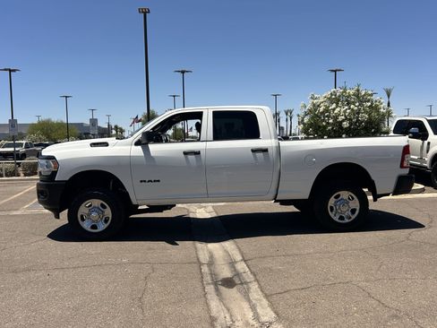 Used 2022 RAM 2500 Tradesman AWD/4WD image 2