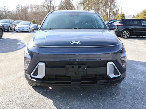 Certified 2025 Hyundai Kona SEL image 2