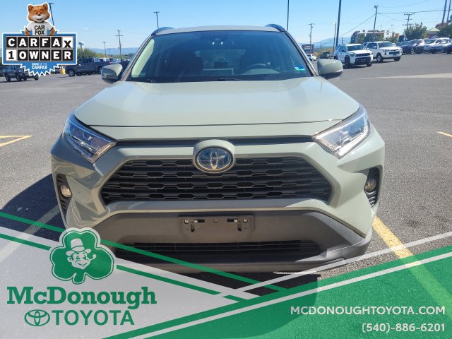 Used 2019 Toyota RAV4 XLE w/ Convenience Package AWD/4WD image 3