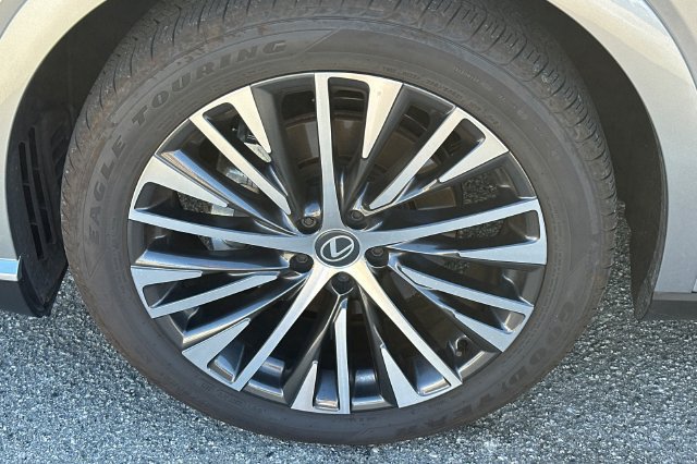 Used 2026 Lexus RX 350 Premium Plus w/ Convenience Package AWD/4WD image 4