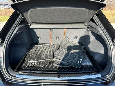 Used 2023 Audi Q3 2.0T Premium Plus image 5