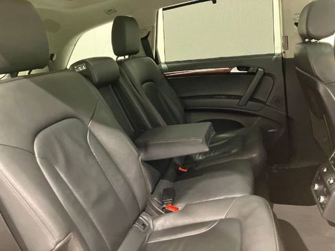 Used 2015 Audi Q7 TDI Premium Plus w/ Premium Plus Package AWD/4WD image 28