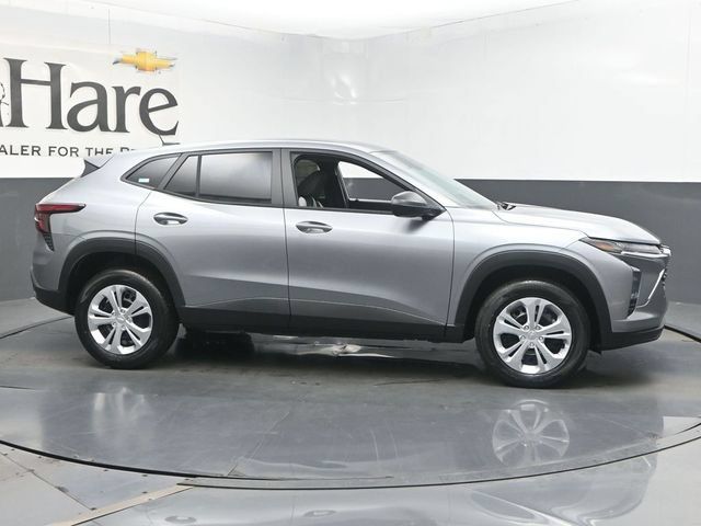 New 2026 Chevrolet Trax LS FWD image 1