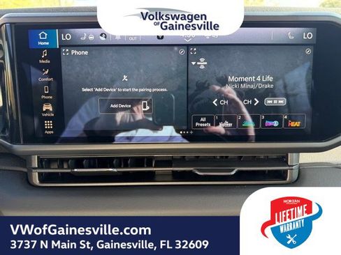 Used 2025 Jeep Wrangler Sahara image 23