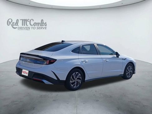 New 2026 Hyundai Sonata Blue FWD image 5