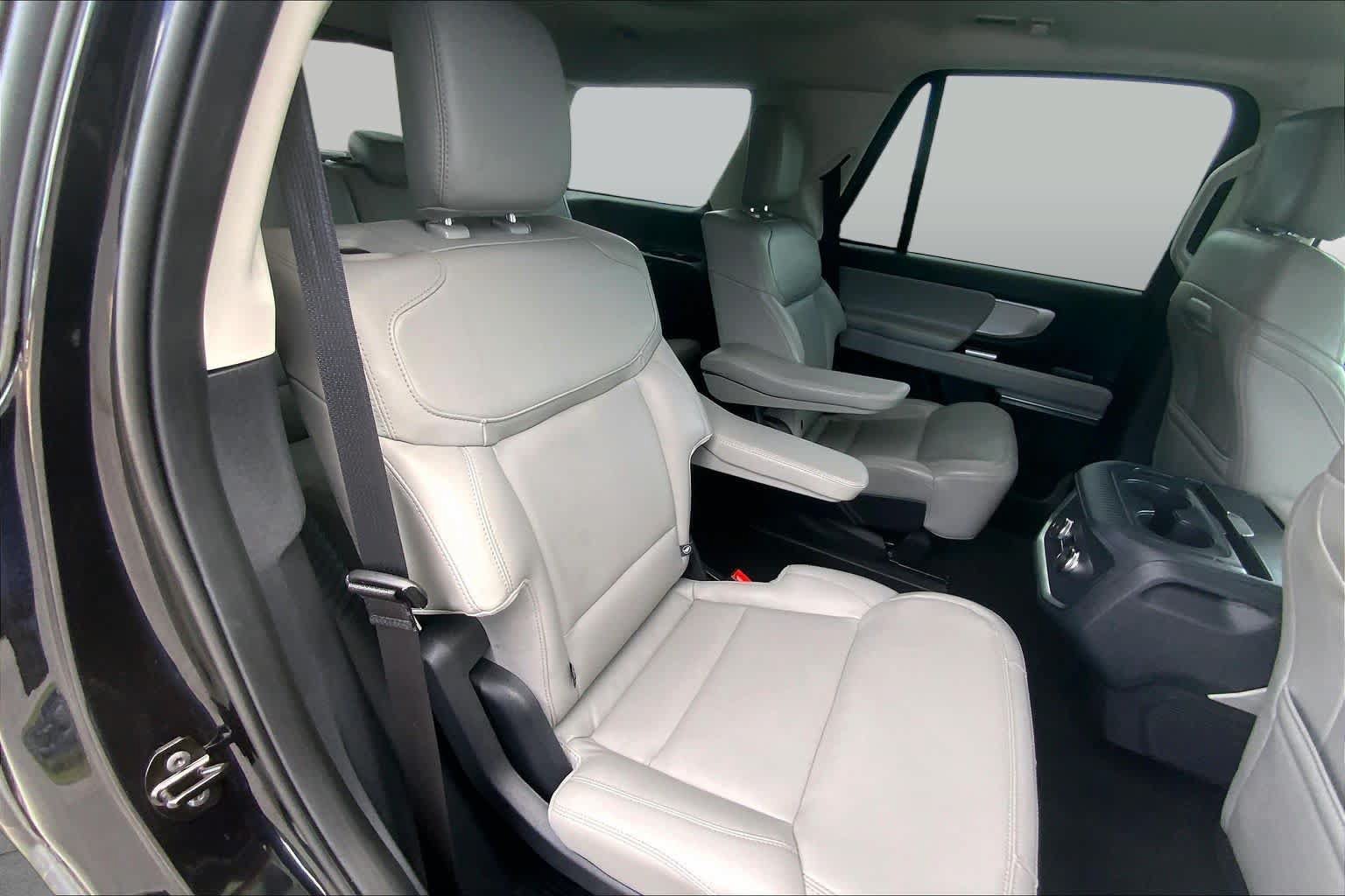 Certified 2026 Ford Expedition Active RWD image 19