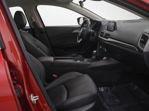 Used 2018 MAZDA MAZDA3 Touring image 7