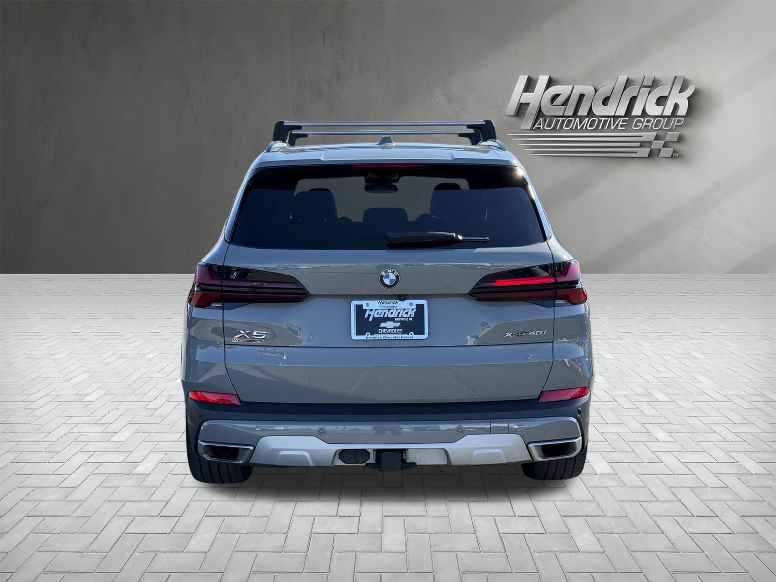 Used 2025 BMW X5 xDrive40i w/ Parking Assistance Package AWD/4WD image 8