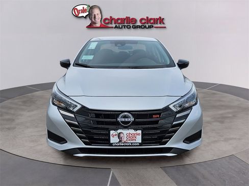 New 2025 Nissan Versa SR w/ Trunk Package image 9