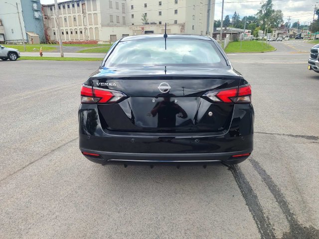 Used 2025 Nissan Versa S w/ S Plus Package FWD image 10
