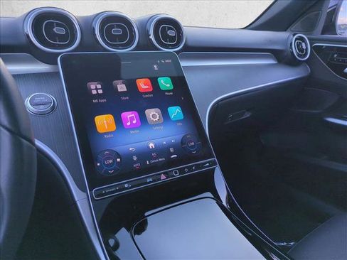 Used 2025 Mercedes-Benz C 300 Sedan image 14