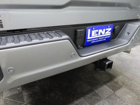 Used 2026 GMC Sierra 2500 AT4 w/ AT4 Premium Plus Package AWD/4WD image 53