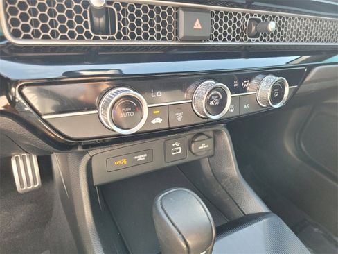 Used 2023 Honda Civic Sport image 24