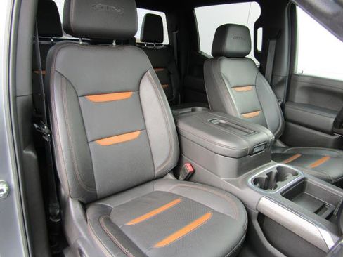 Used 2021 GMC Sierra 1500 AT4 image 12