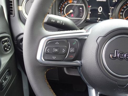 Used 2024 Jeep Wrangler Sahara w/ Safety Group image 31