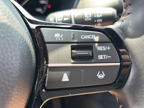 Used 2025 Honda HR-V Sport image 30