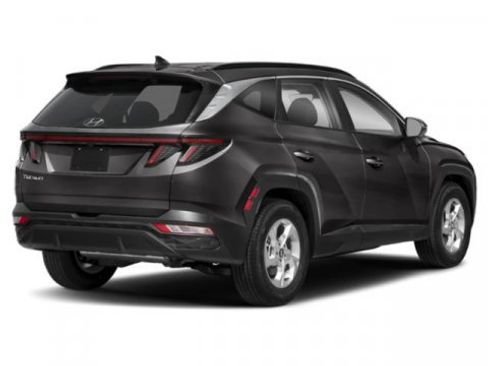 Used 2022 Hyundai Tucson SEL w/ Convenience Package AWD/4WD image 2