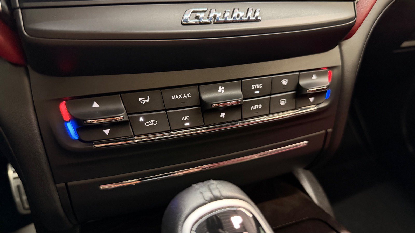 Used 2017 Maserati Ghibli S Q4 AWD/4WD image 46