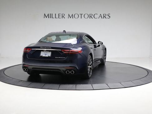 Certified 2024 Maserati GranTurismo Modena image 11